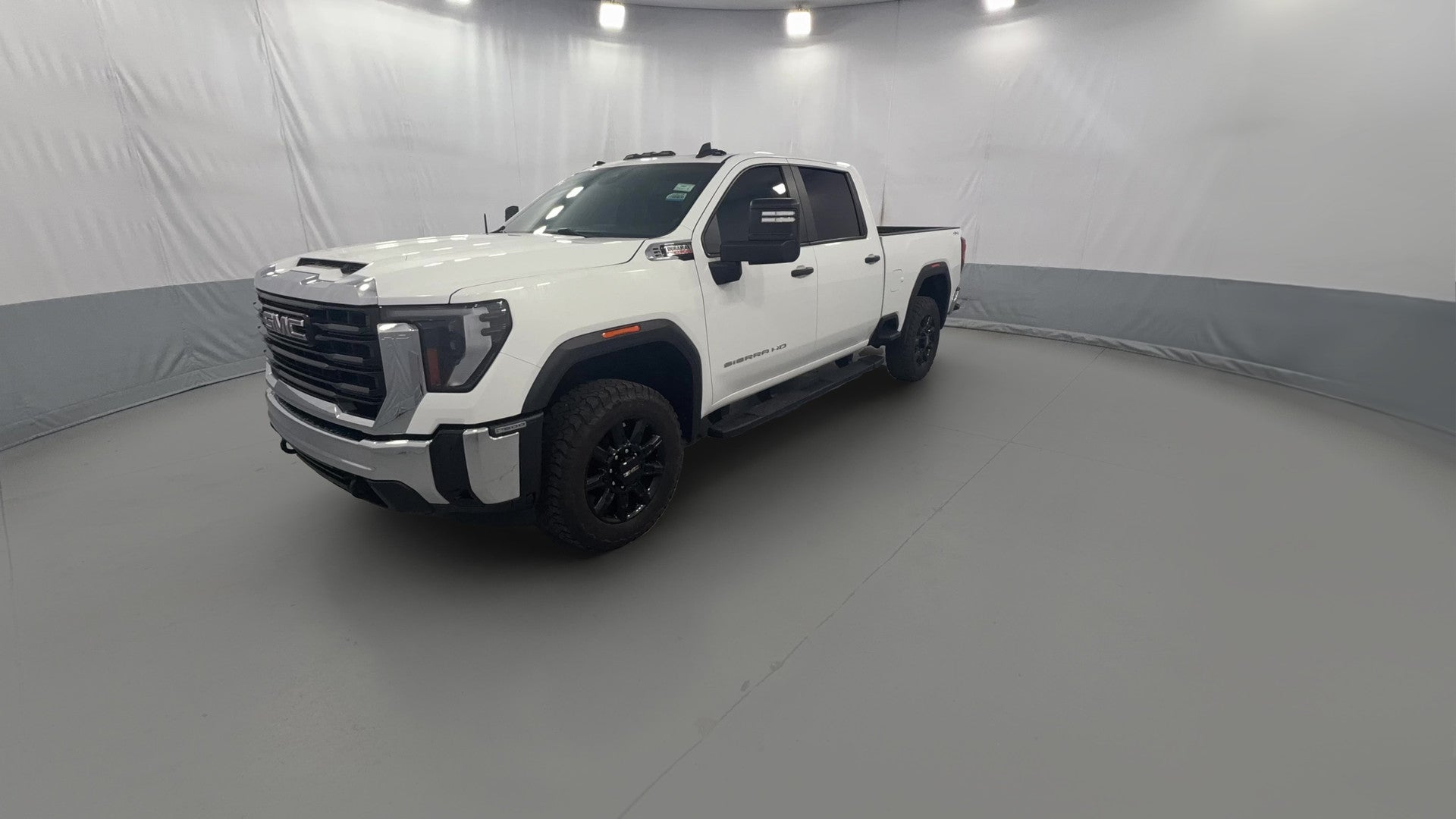 2024 GMC Sierra 2500 HD Crew Cab vehicle photo
