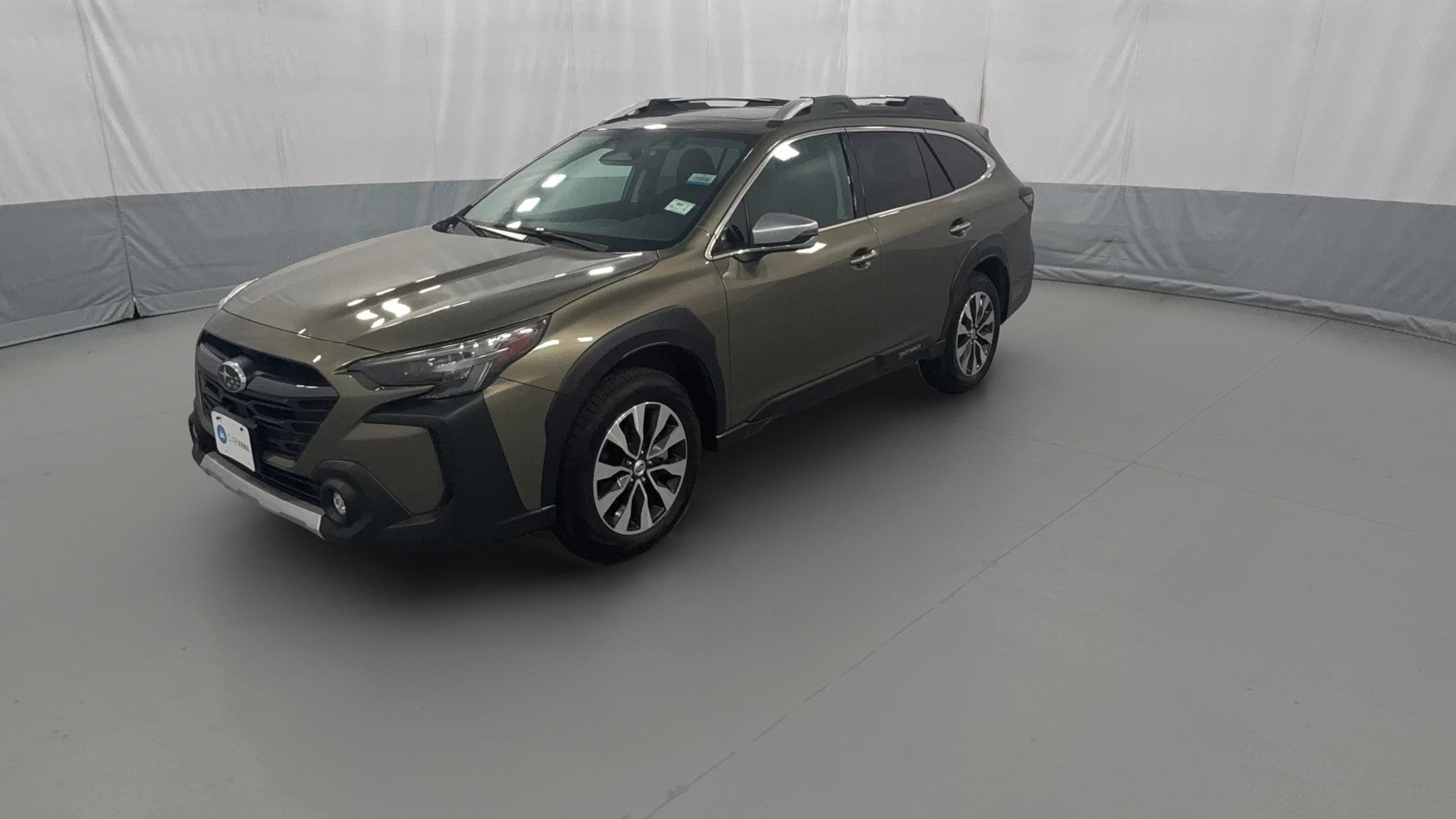 2024 Subaru Outback vehicle photo