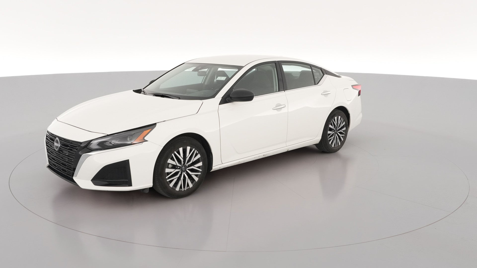 2025 Nissan Altima vehicle photo