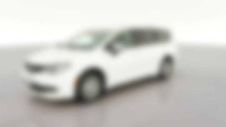 2023 Chrysler Voyager vehicle photo