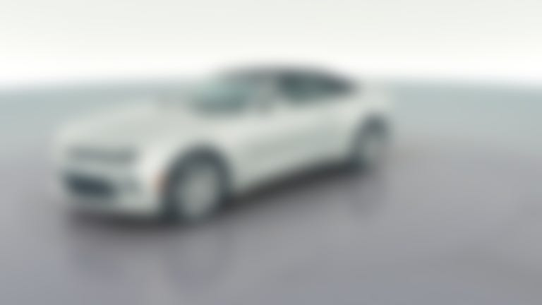 2018 Chevrolet Camaro vehicle photo