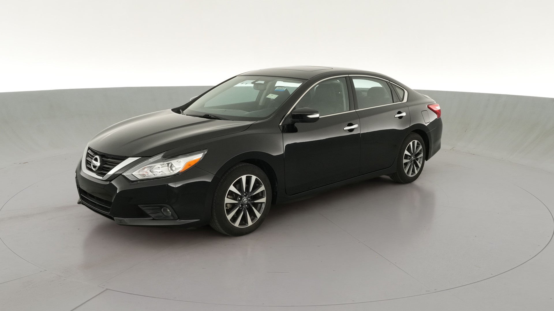 2016 Nissan Altima vehicle photo