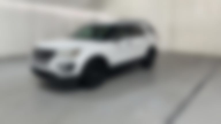 2016 Ford Explorer vehicle photo