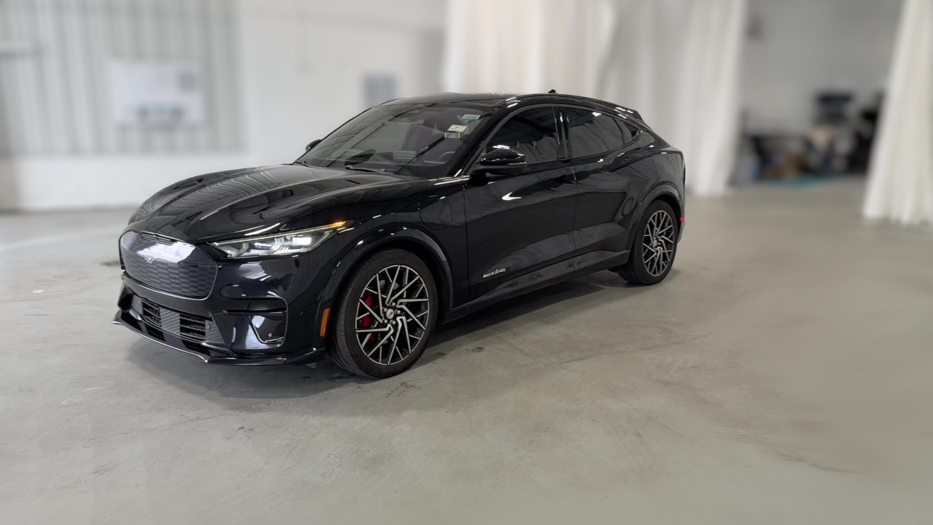 2022 Ford Mustang MACH-E vehicle photo
