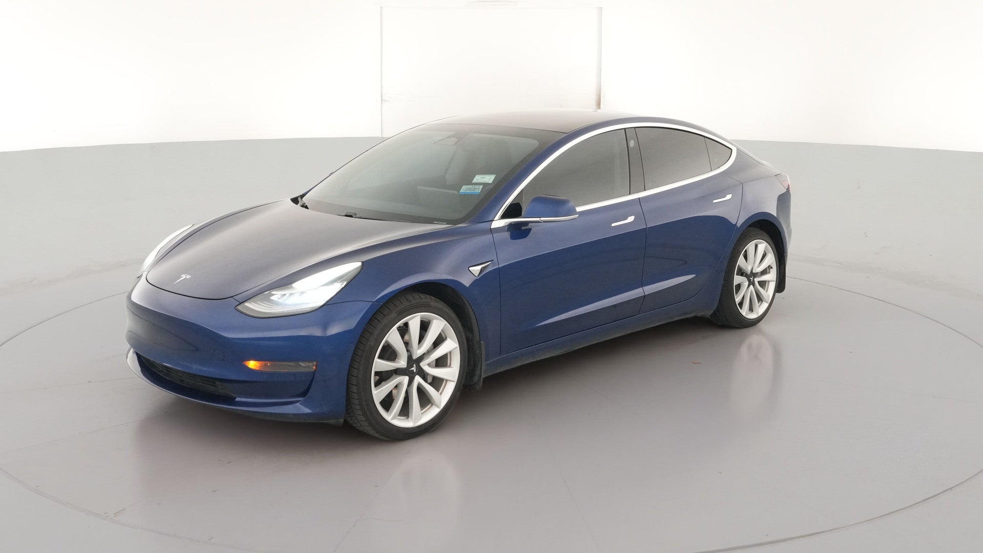 2020 Tesla Model 3 vehicle photo