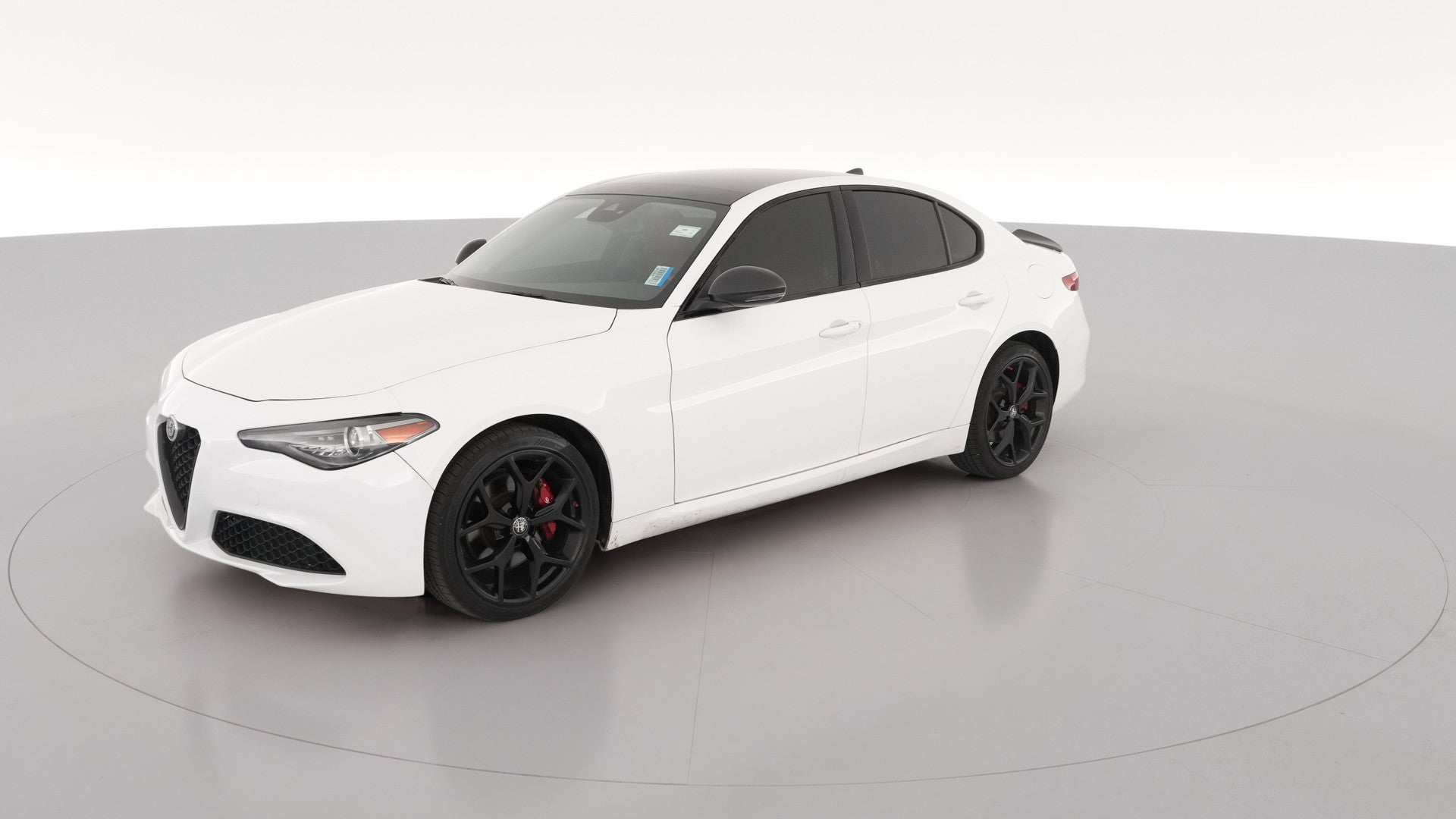 2020 Alfa Romeo Giulia vehicle photo
