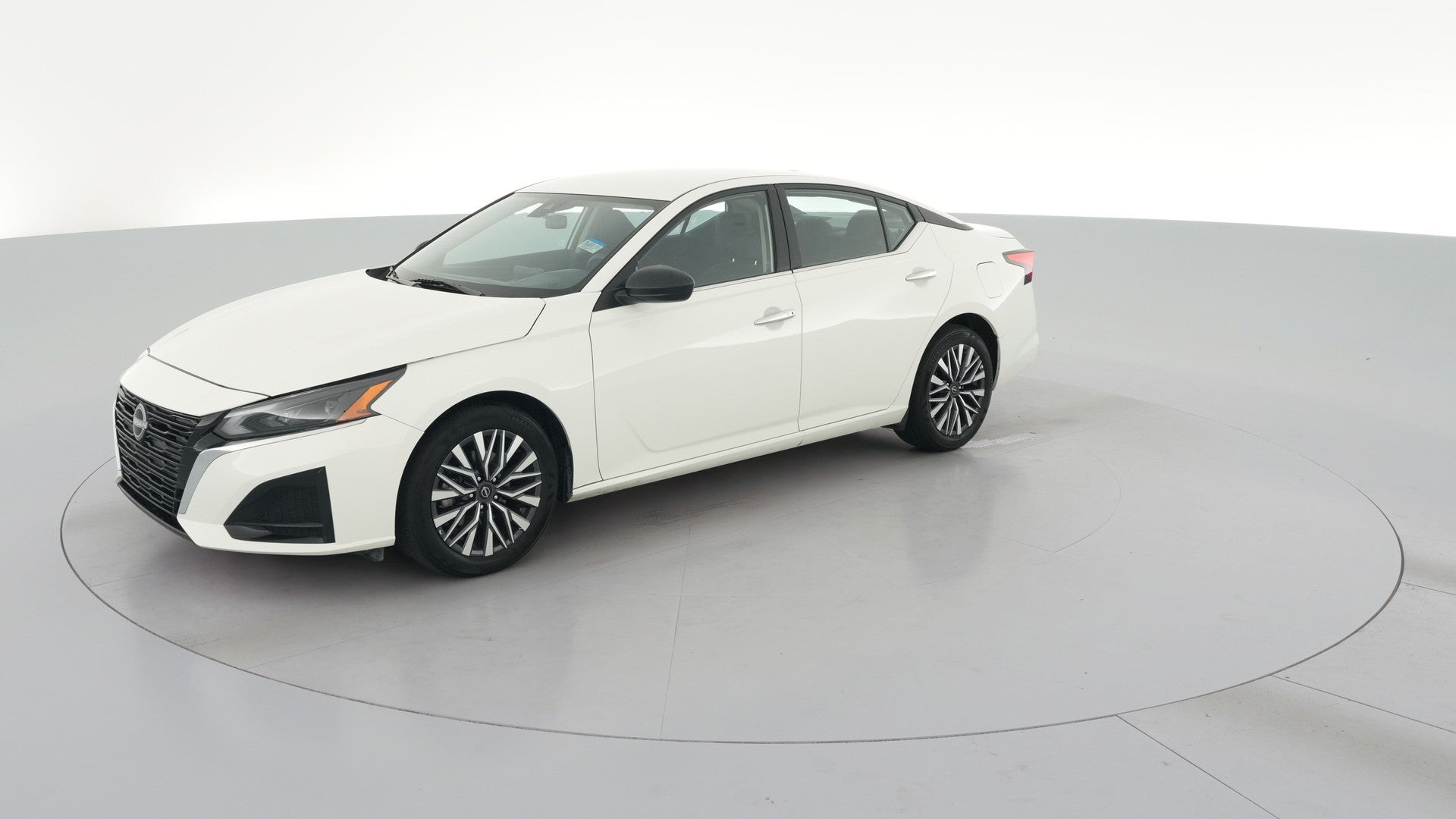 2025 Nissan Altima vehicle photo