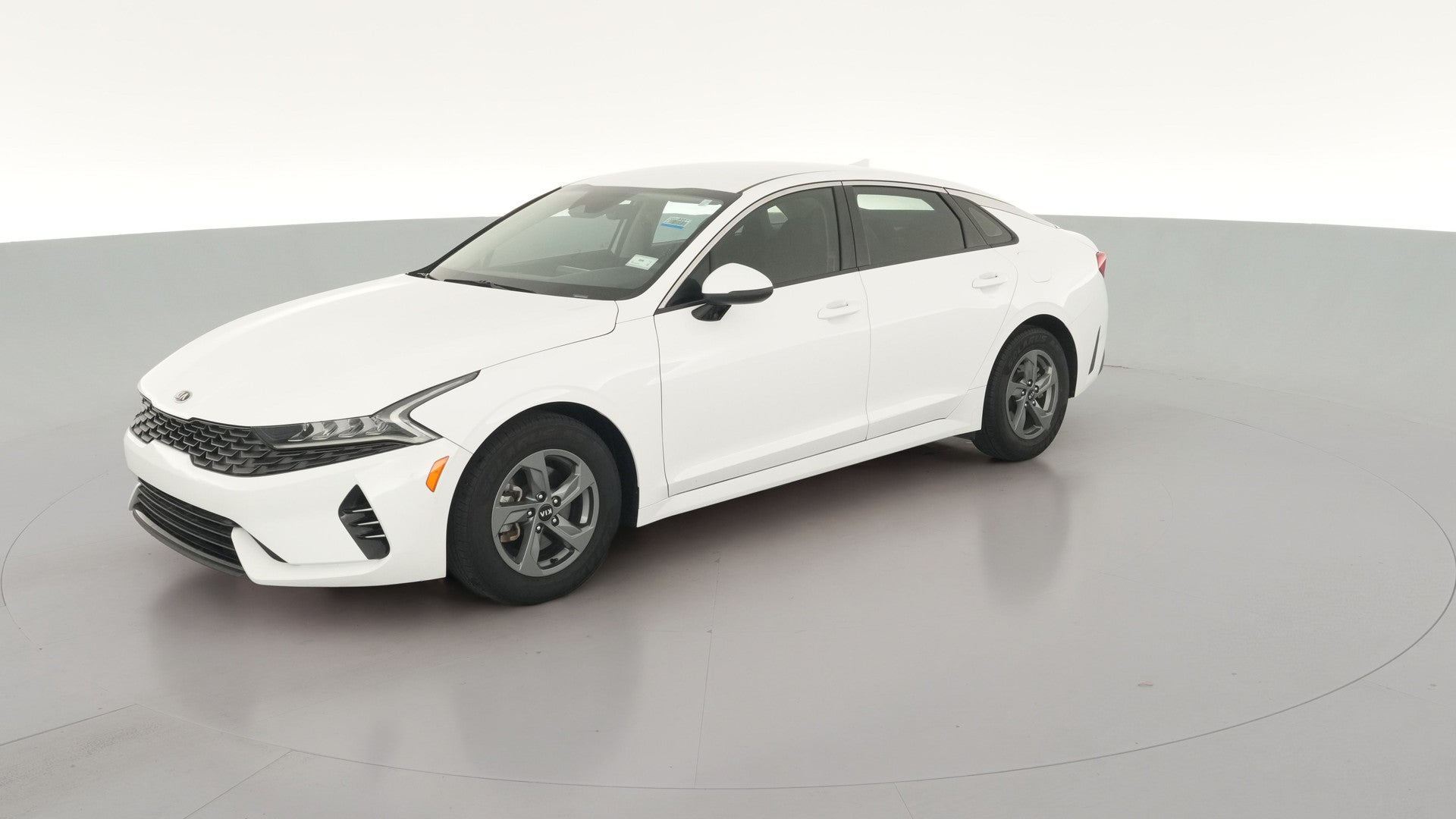 2021 Kia K5 vehicle photo