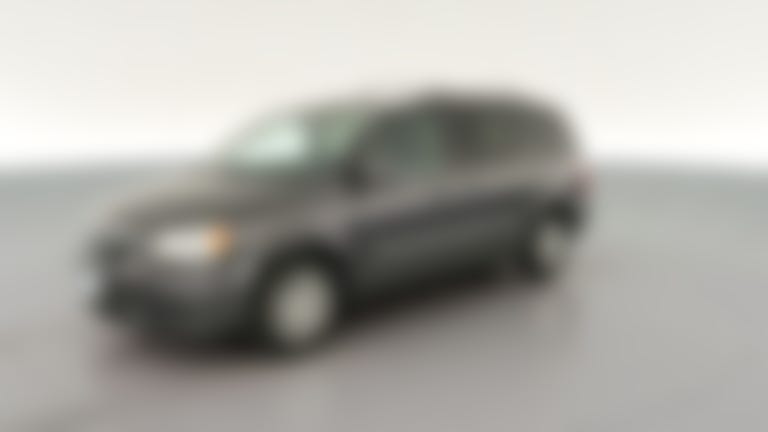 2015 Chrysler Town & Country vehicle photo