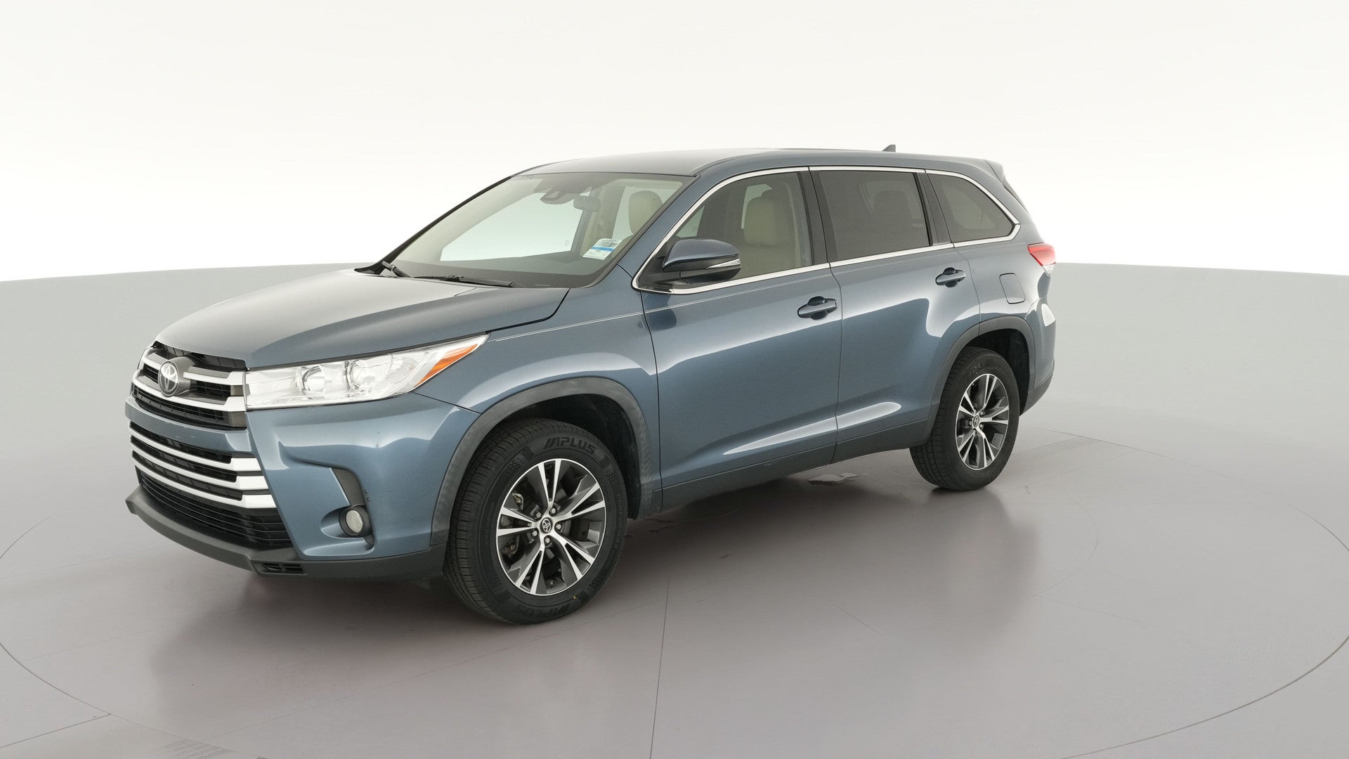 2019 Toyota Highlander vehicle photo