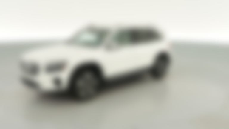 2025 Mercedes-Benz GLB vehicle photo