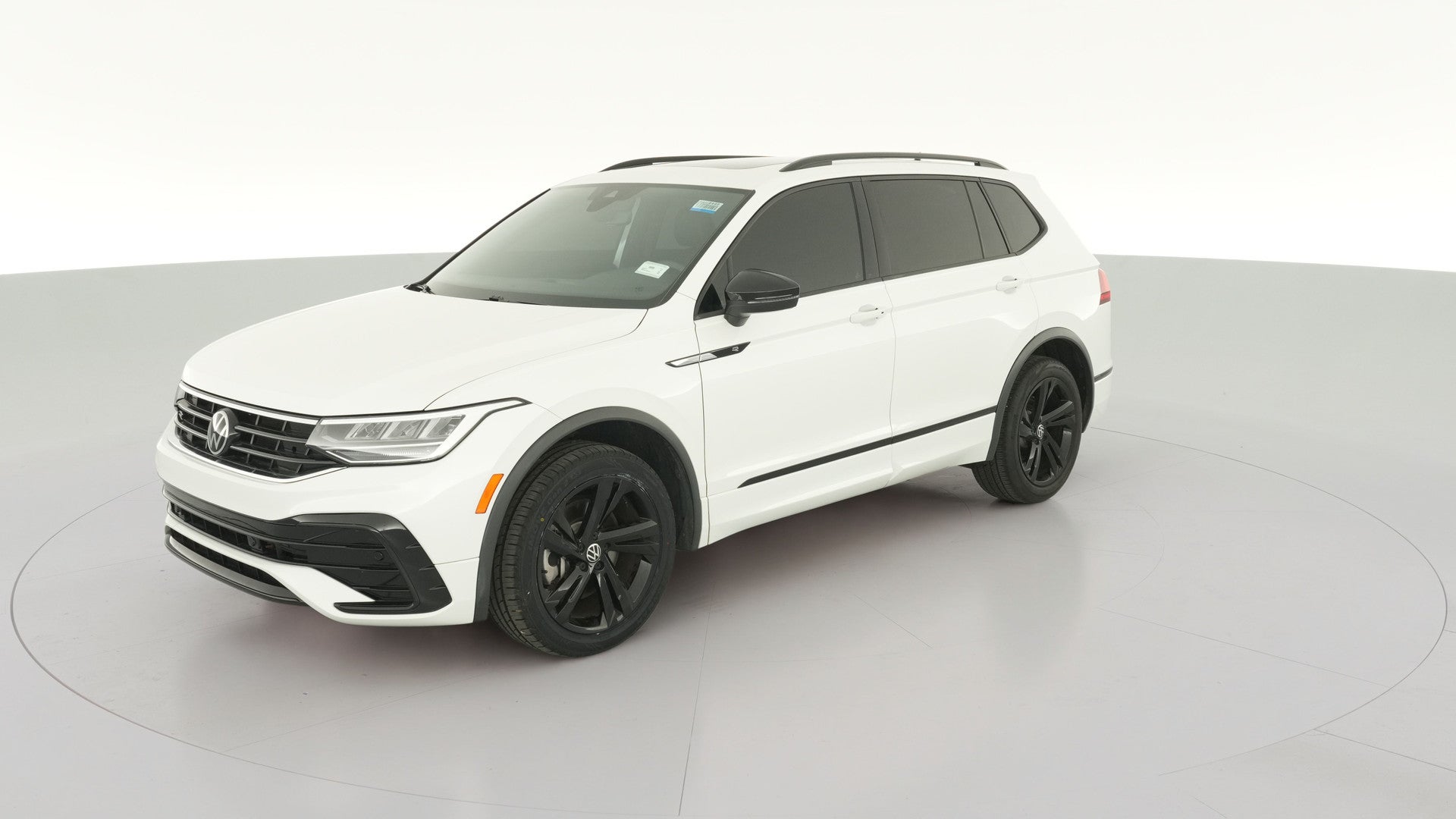 2023 Volkswagen Tiguan vehicle photo