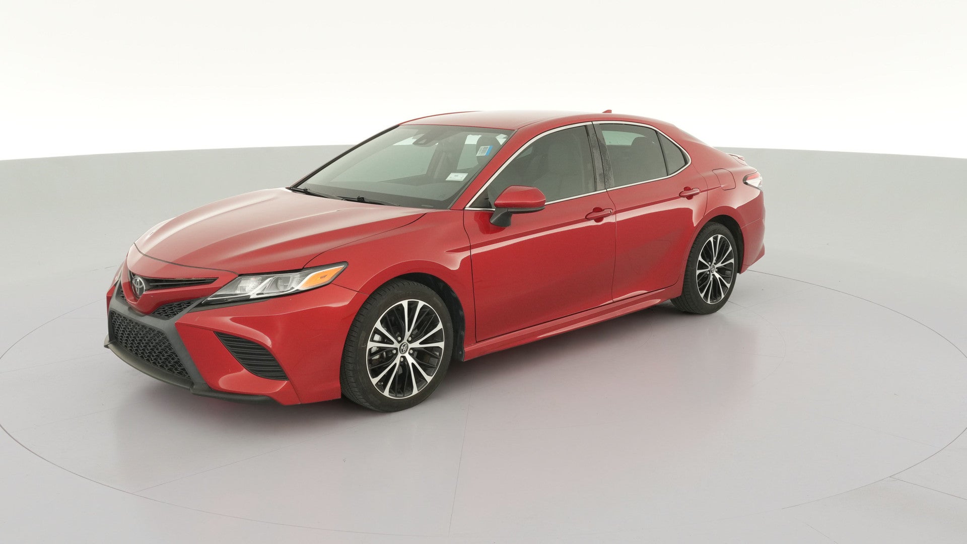2019 Toyota Camry vehicle photo