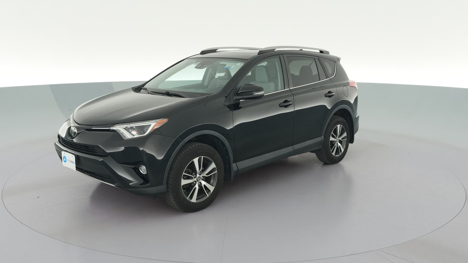 2018 Toyota RAV4 vehicle photo