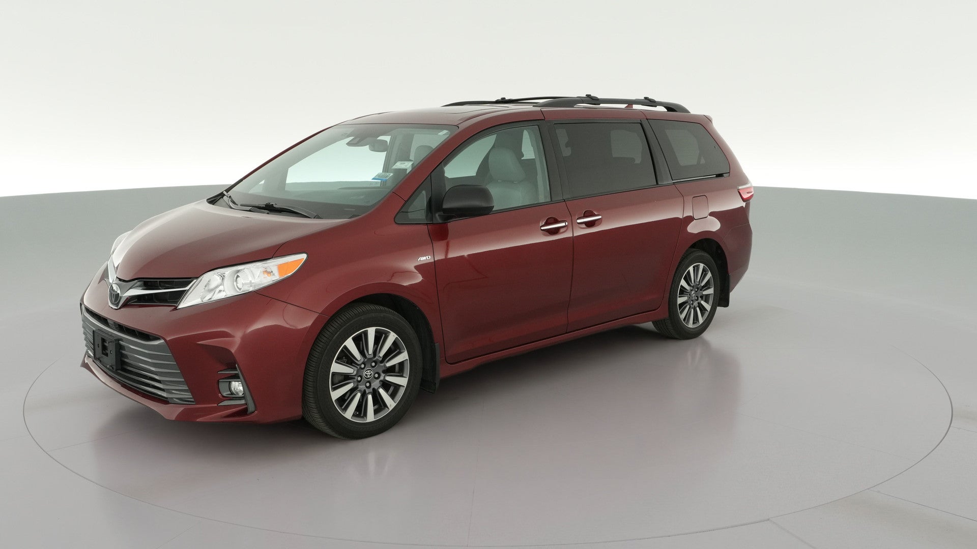 2020 Toyota Sienna vehicle photo