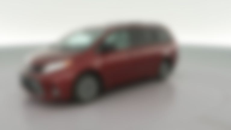 2020 Toyota Sienna vehicle photo