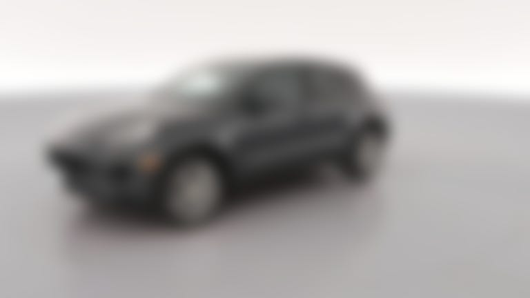 2018 Porsche Macan vehicle photo