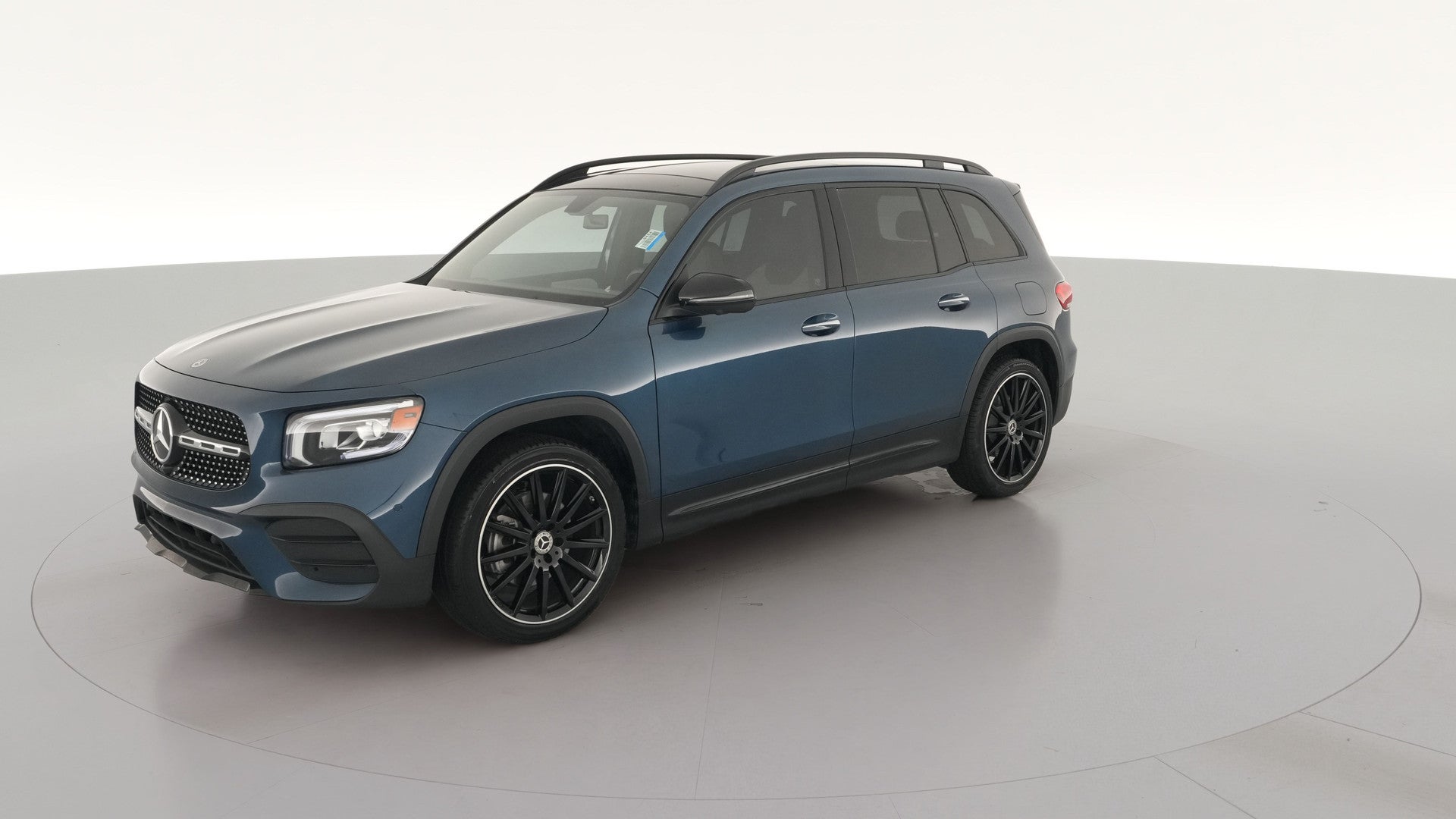 2023 Mercedes-Benz GLB vehicle photo