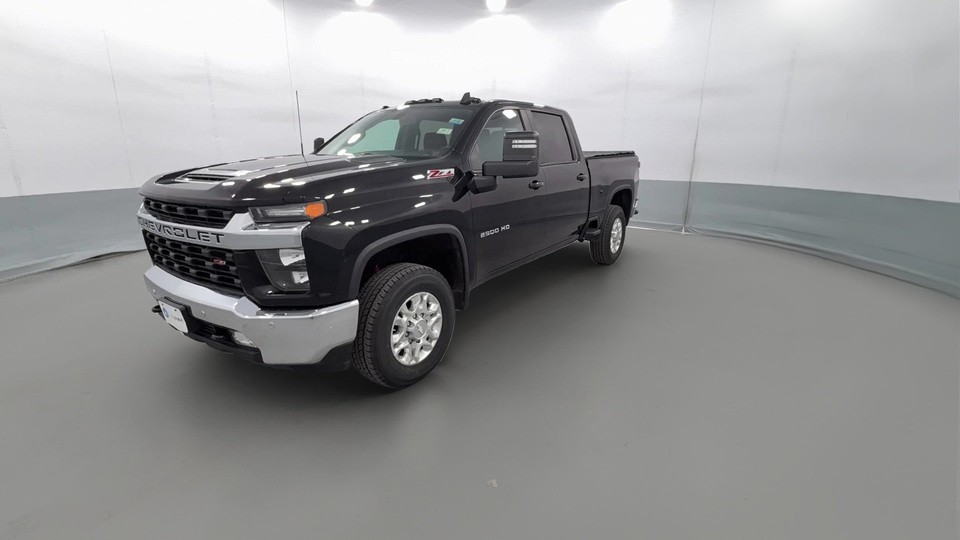 2020 Chevrolet Silverado 2500 HD Crew Cab vehicle photo