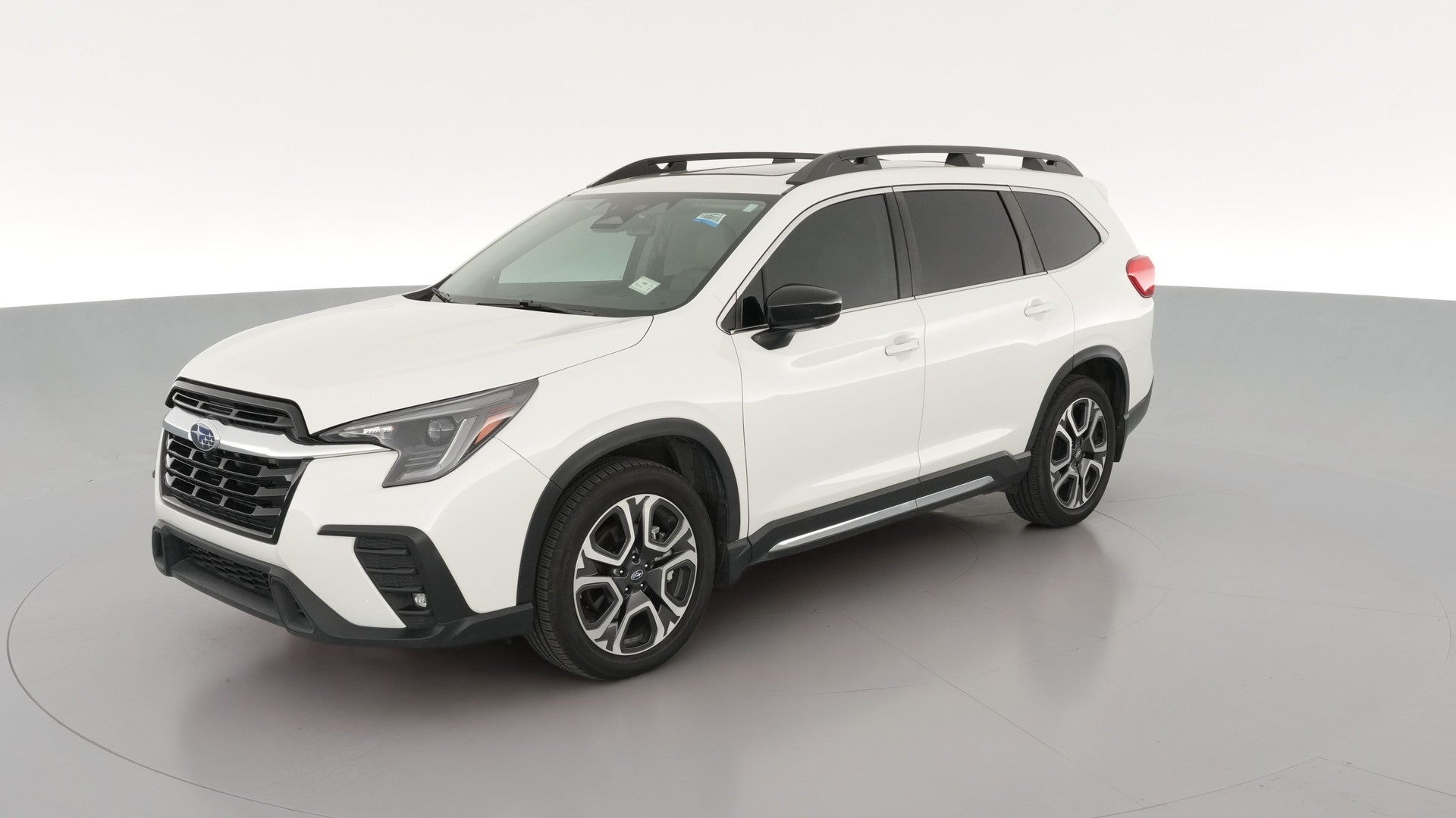 2024 Subaru Ascent vehicle photo