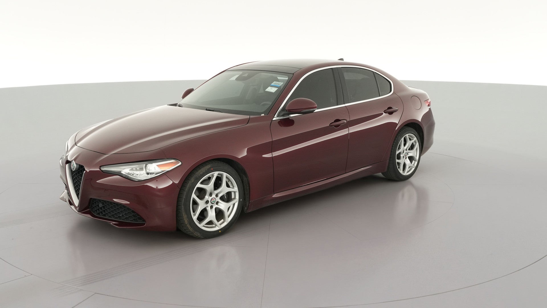 2018 Alfa Romeo Giulia vehicle photo