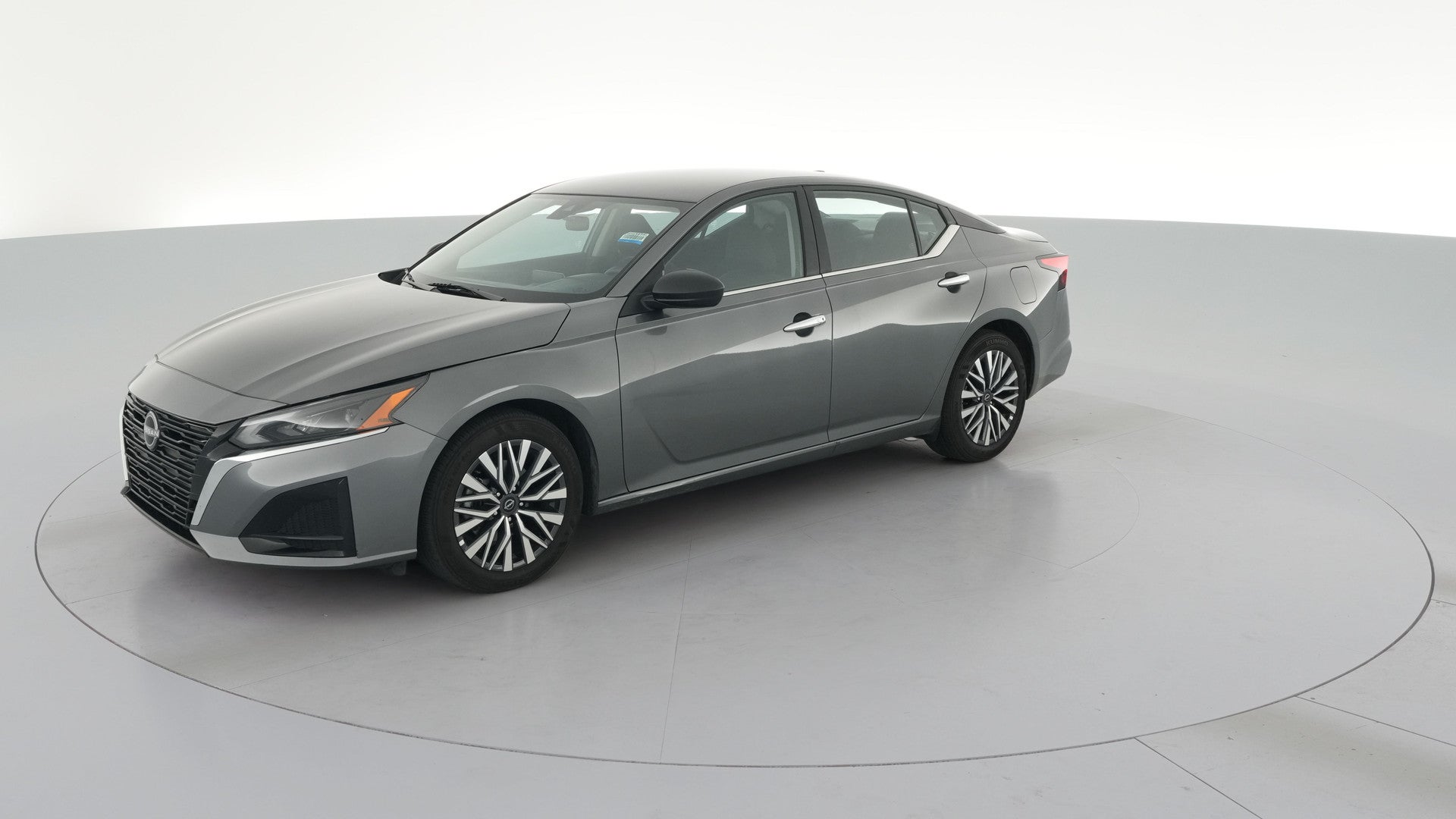 2025 Nissan Altima vehicle photo