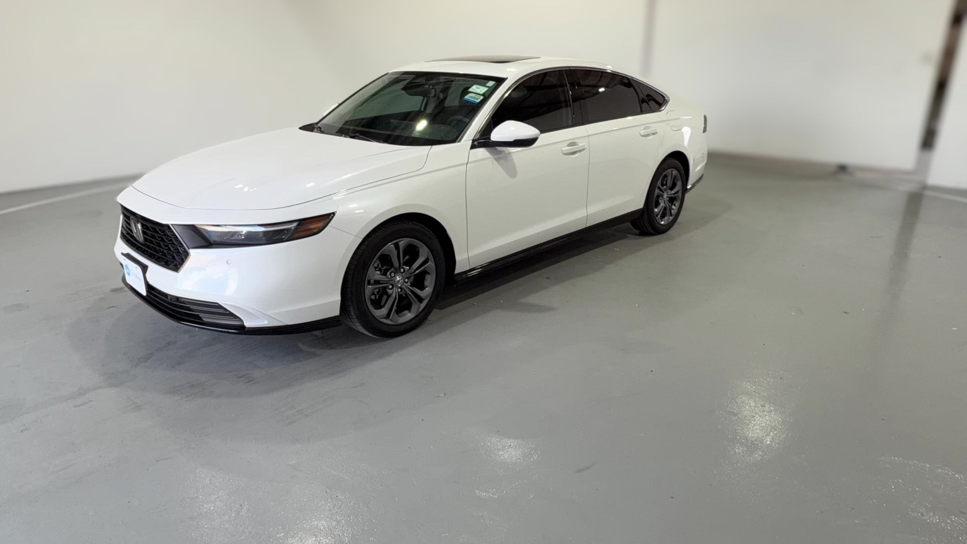 2024 Honda Accord Hybrid vehicle photo