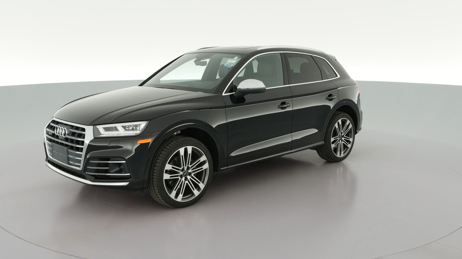 2019 Audi SQ5 vehicle photo