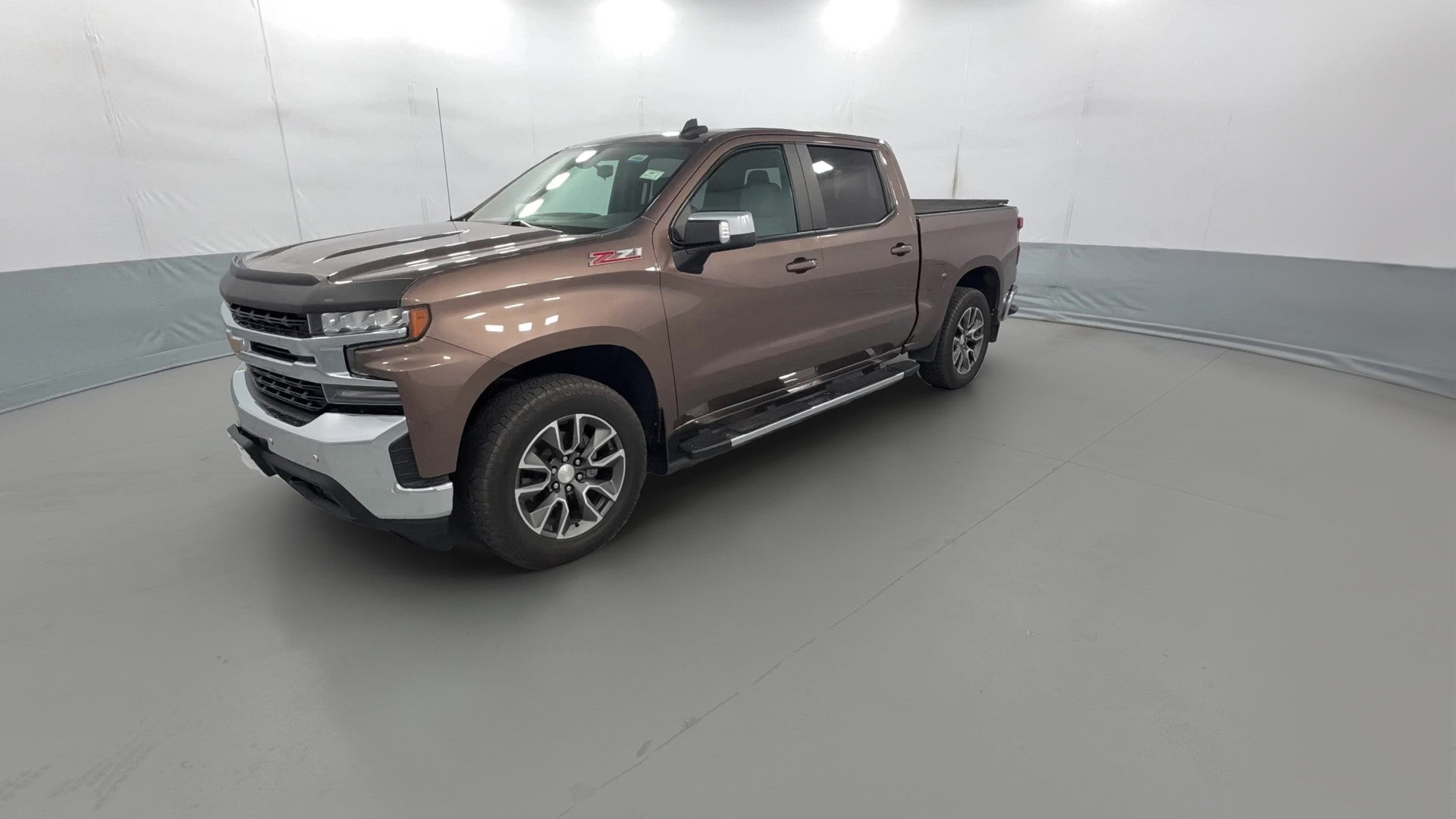 2019 Chevrolet Silverado 1500 Crew Cab vehicle photo