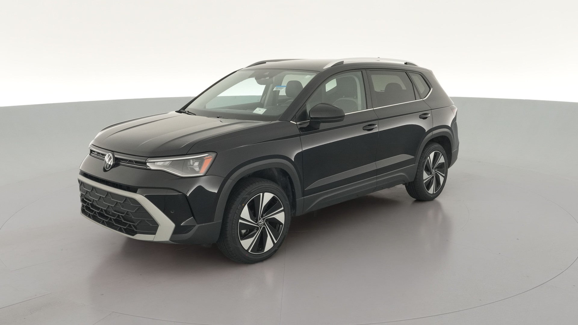 2025 Volkswagen Taos vehicle photo
