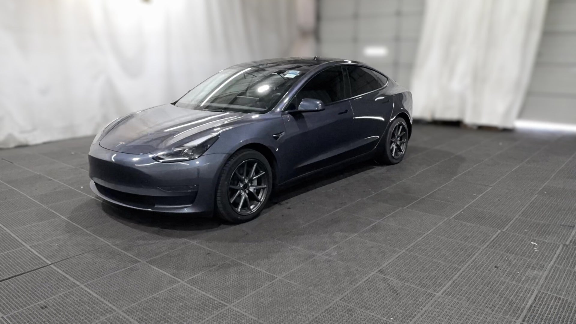 2023 Tesla Model 3 vehicle photo