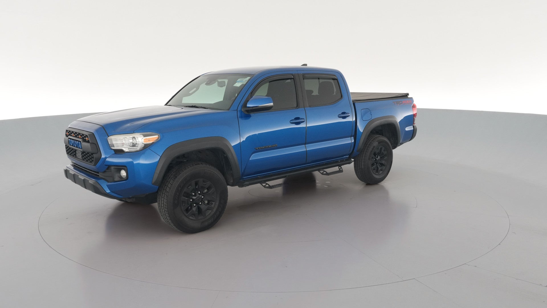 2018 Toyota Tacoma Double Cab vehicle photo