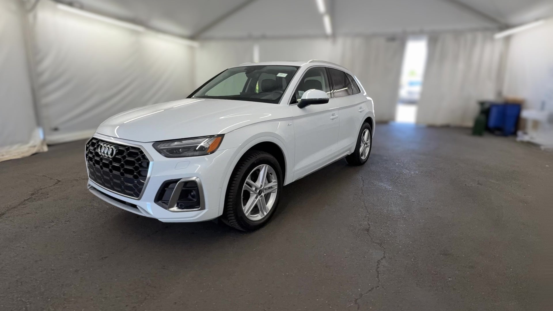 2023 Audi Q5 vehicle photo