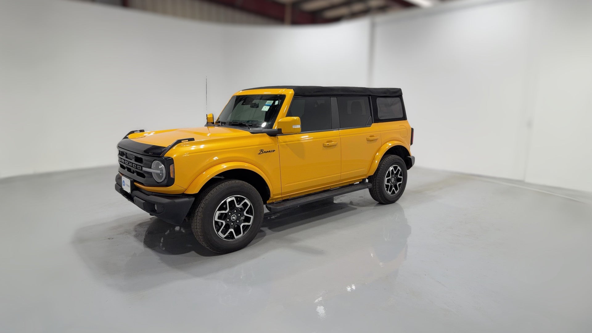 2022 Ford Bronco vehicle photo