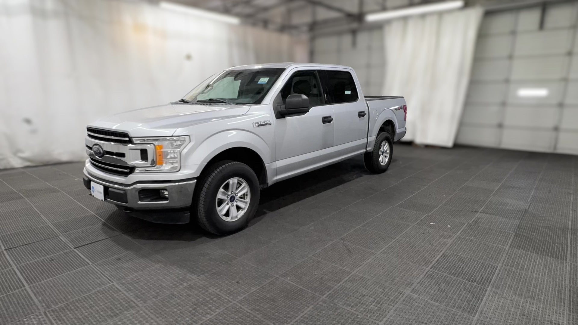 2018 Ford F150 SuperCrew Cab vehicle photo