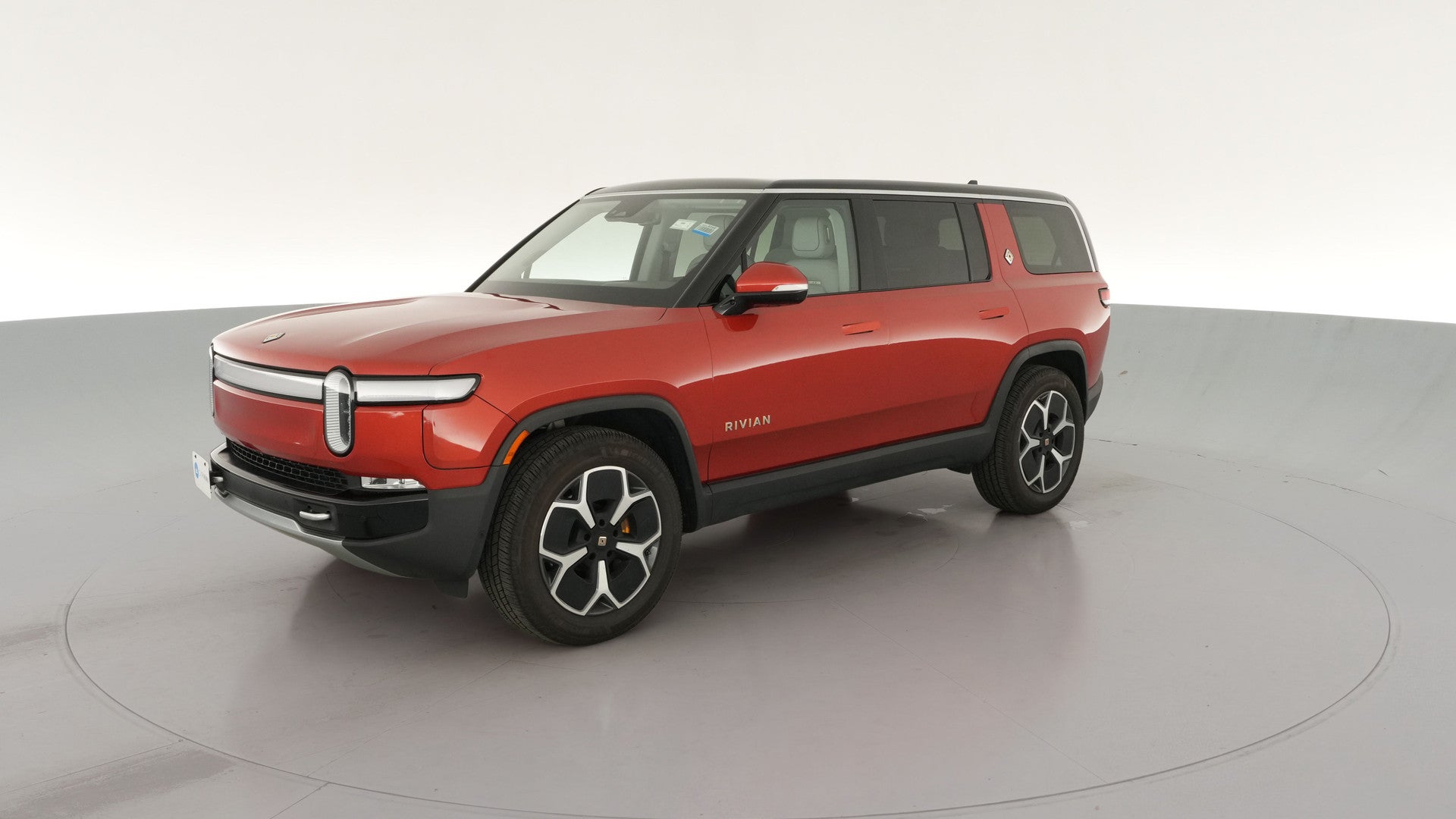 2023 Rivian R1S vehicle photo