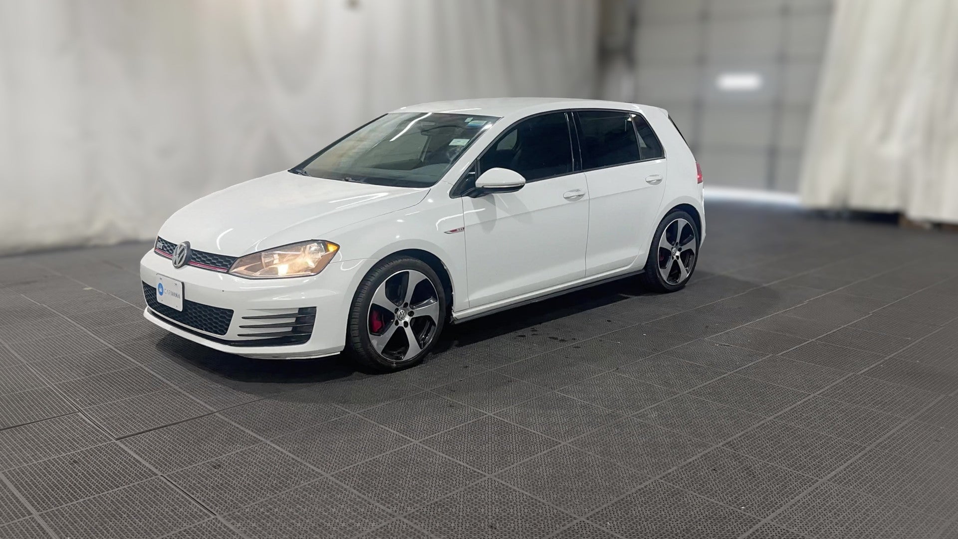 2017 Volkswagen Golf GTI vehicle photo