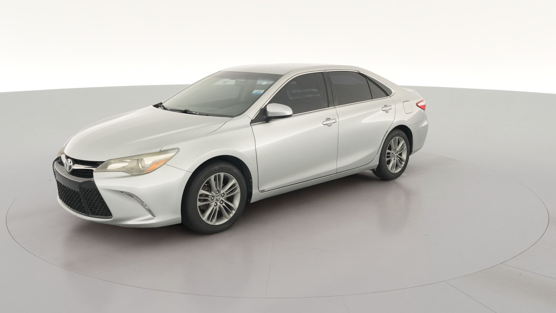 2015 Toyota Camry vehicle photo