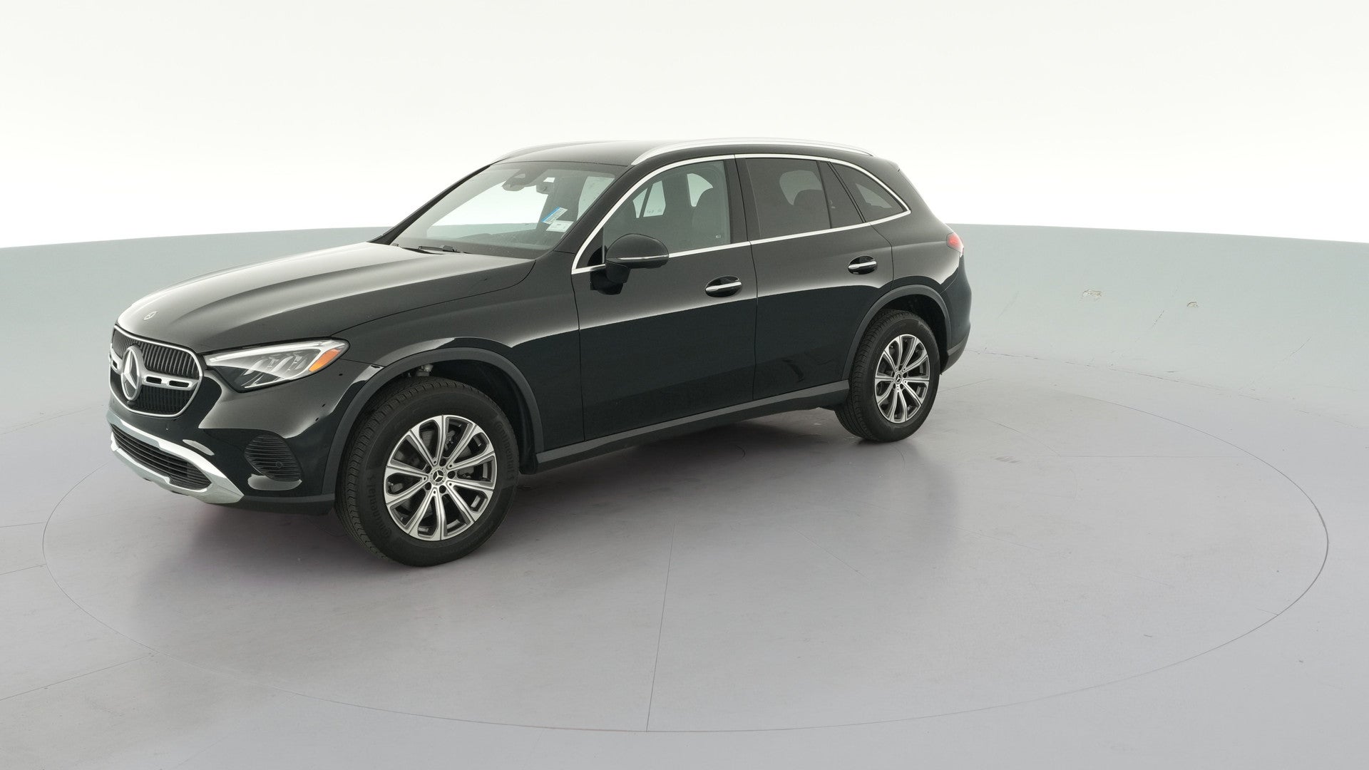 2025 Mercedes-Benz GLC vehicle photo