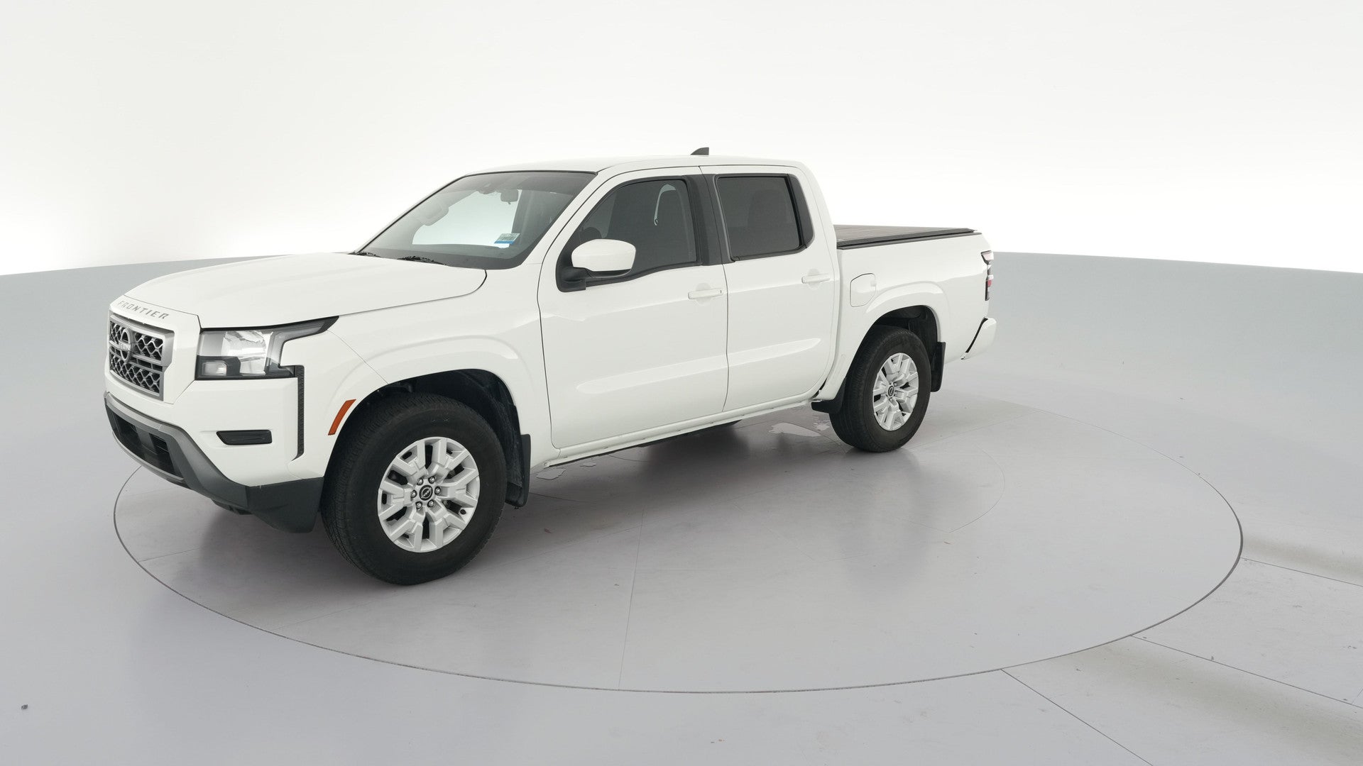 2022 Nissan Frontier Crew Cab vehicle photo