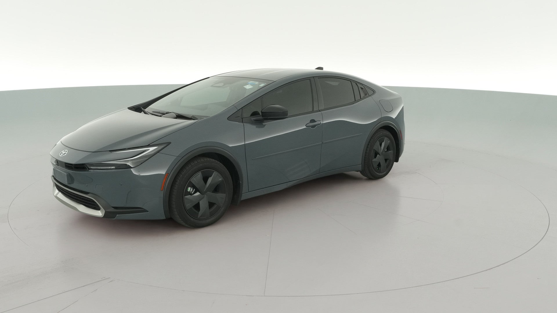 2026 Toyota Prius Plug-in Hybrid vehicle photo