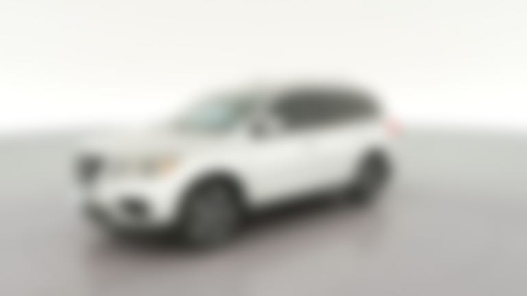 2018 Nissan Pathfinder vehicle photo
