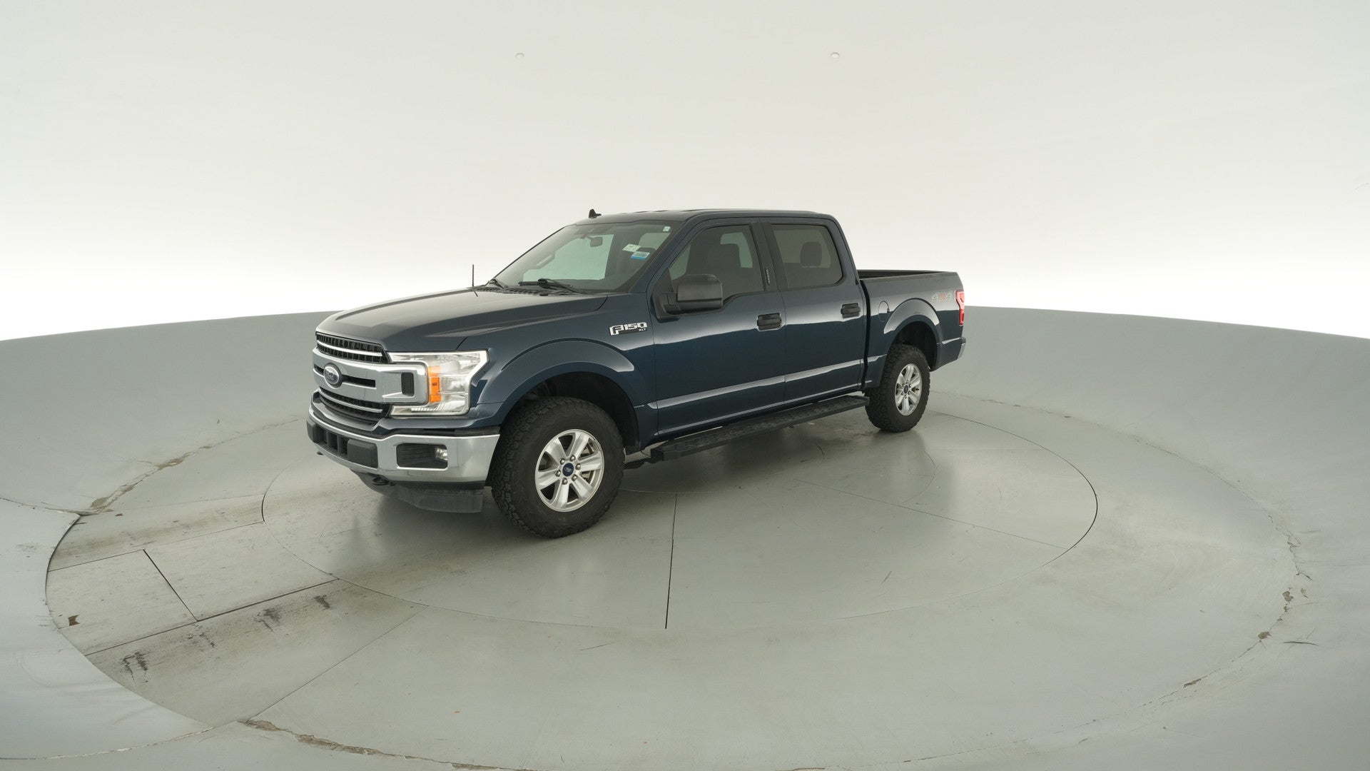 2020 Ford F150 SuperCrew Cab vehicle photo