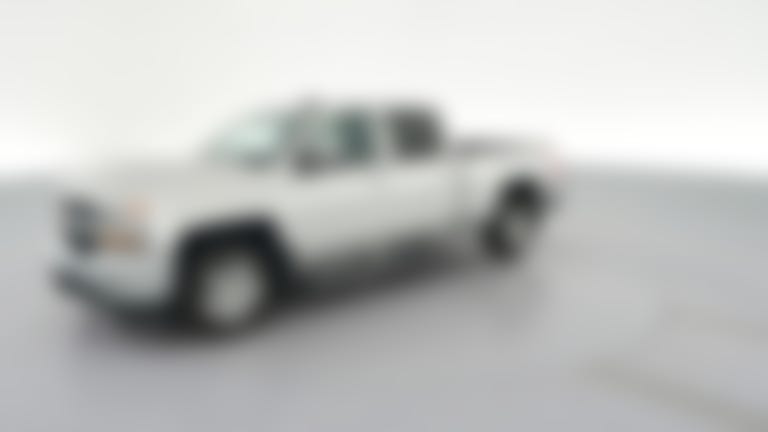 2018 Chevrolet Silverado 1500 Crew Cab vehicle photo