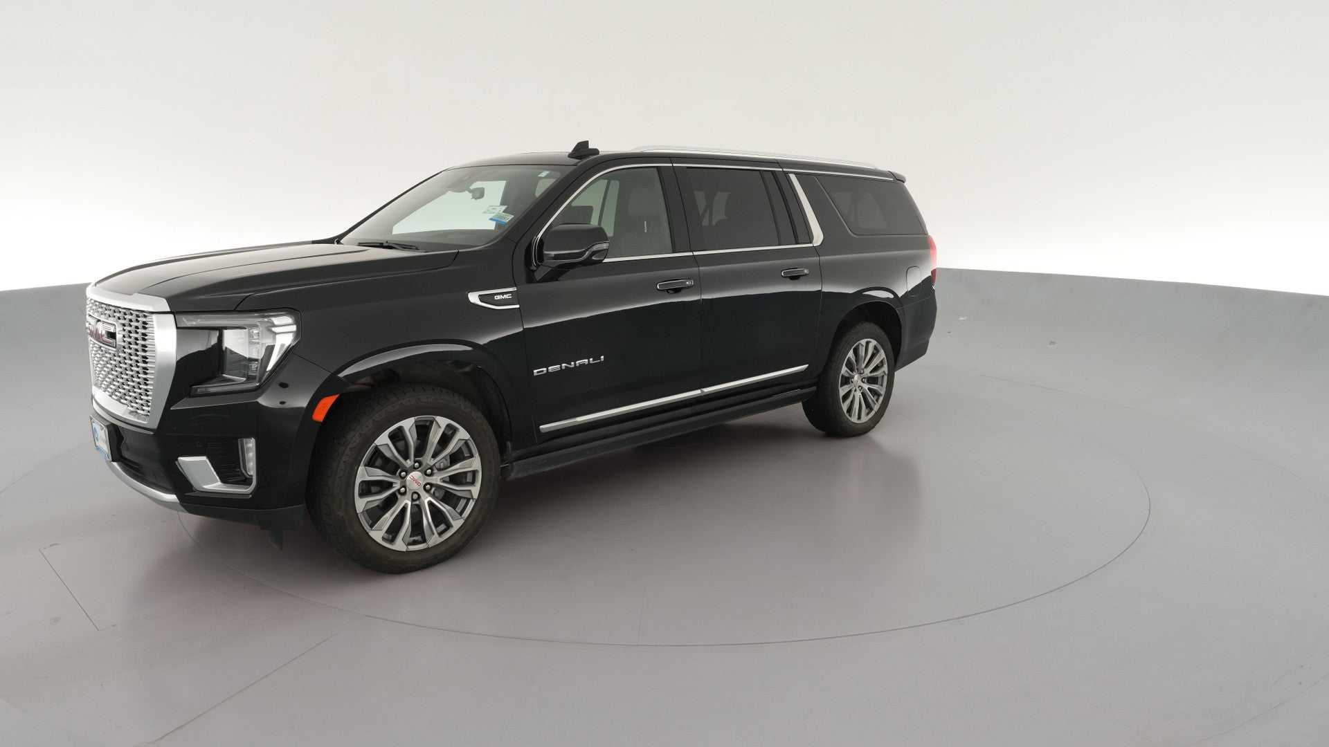 2021 GMC Yukon XL vehicle photo