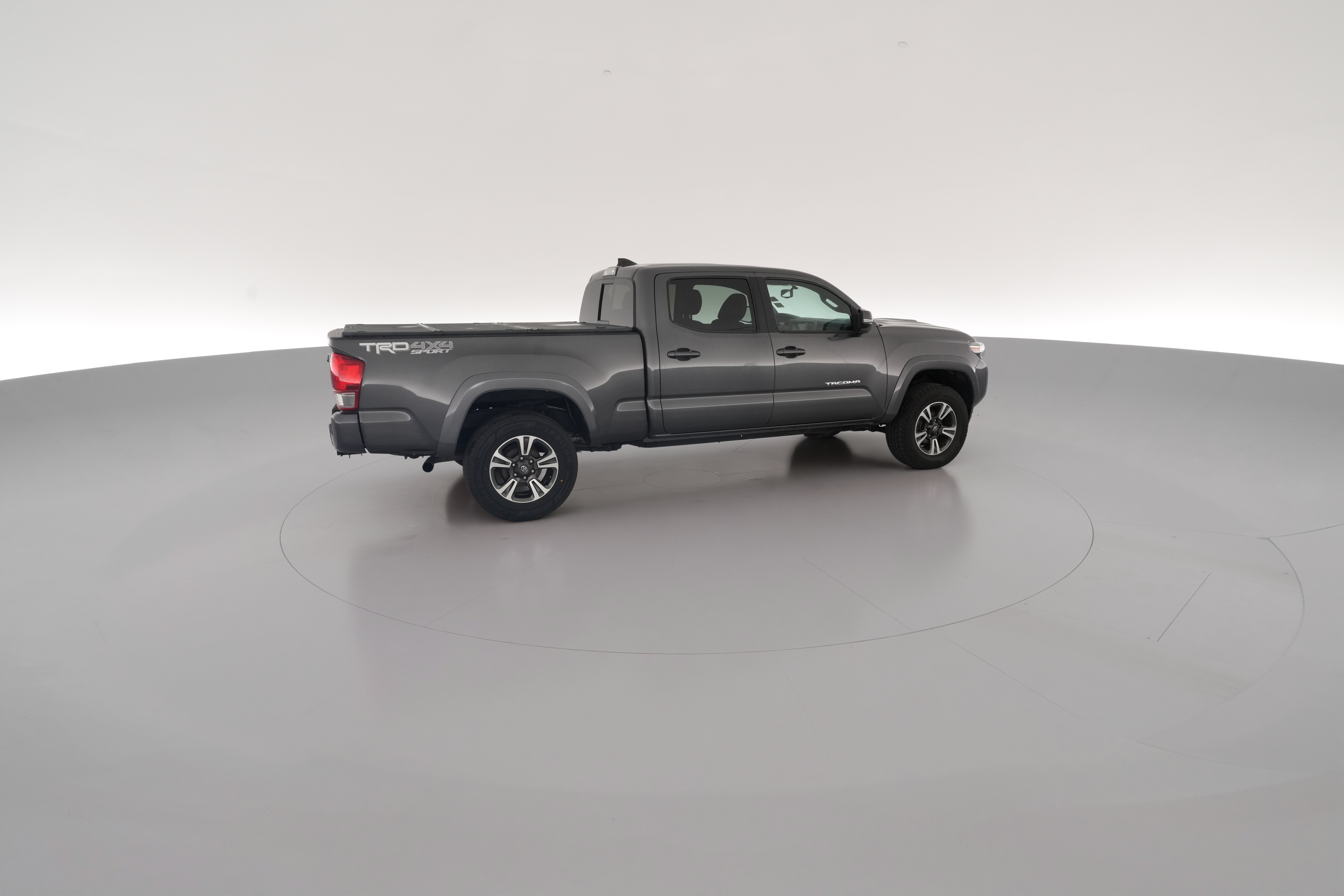 2017 Toyota Tacoma TRD Sport - Photo 31