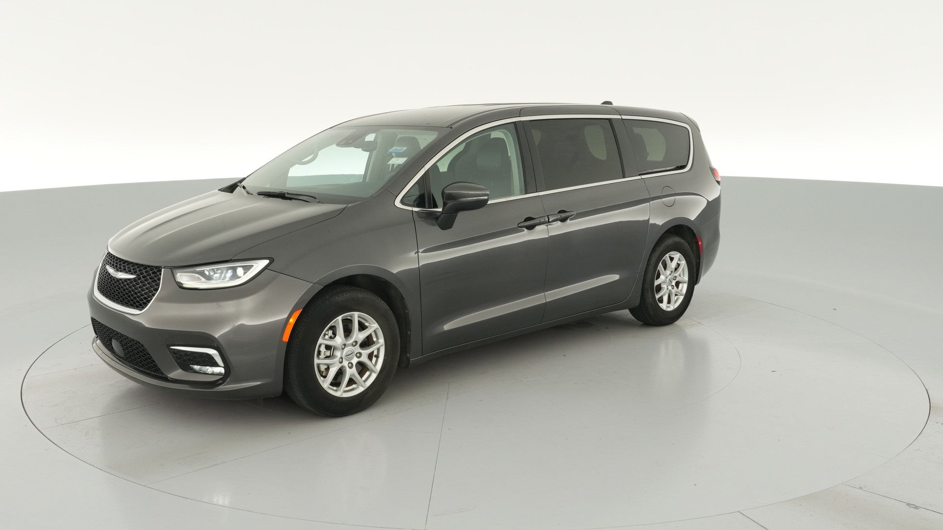 2023 Chrysler Pacifica vehicle photo