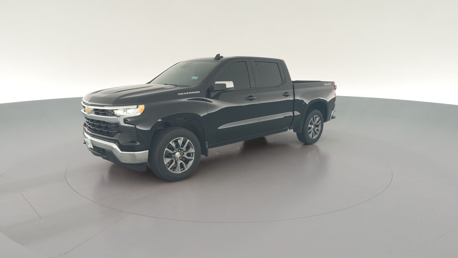 2024 Chevrolet Silverado 1500 Crew Cab vehicle photo