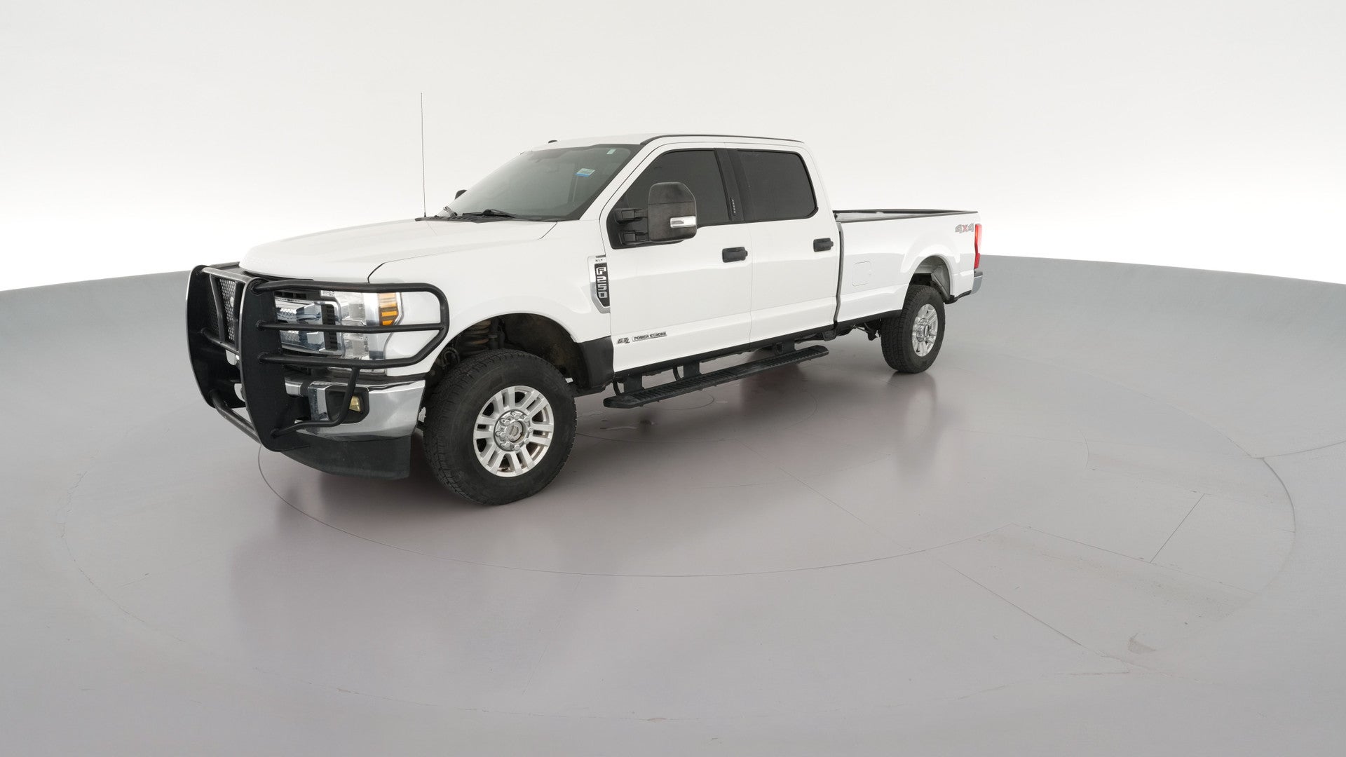 2019 Ford F250 Super Duty Crew Cab vehicle photo