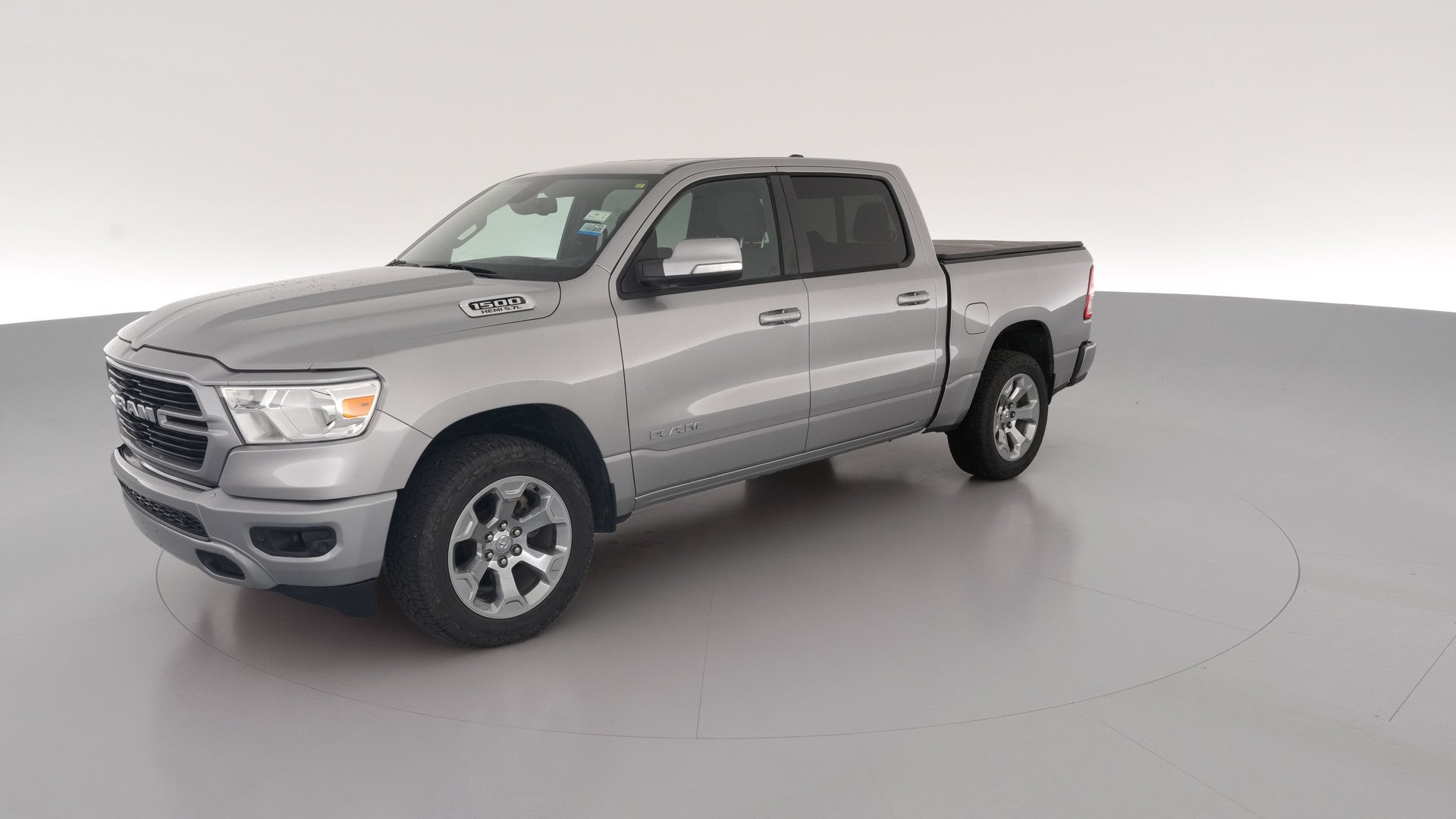 2019 Ram 1500 Crew Cab vehicle photo